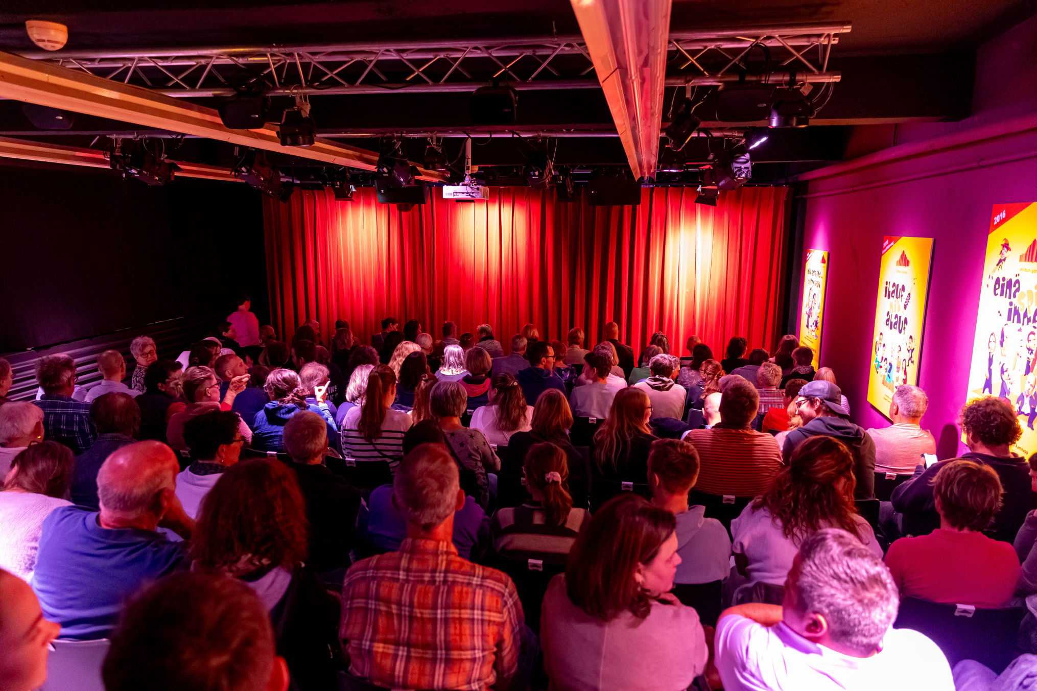 Bild Fabriktheater Schwanden